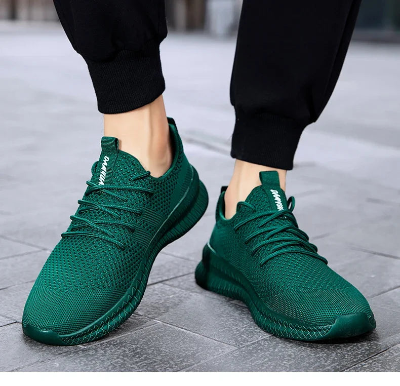 Fujeak Ultralight Running Shoes for Men Casual Breathable Mesh Sneakers Anti-slip Fashion Solid Colour Men's Shoes Plus Size 46